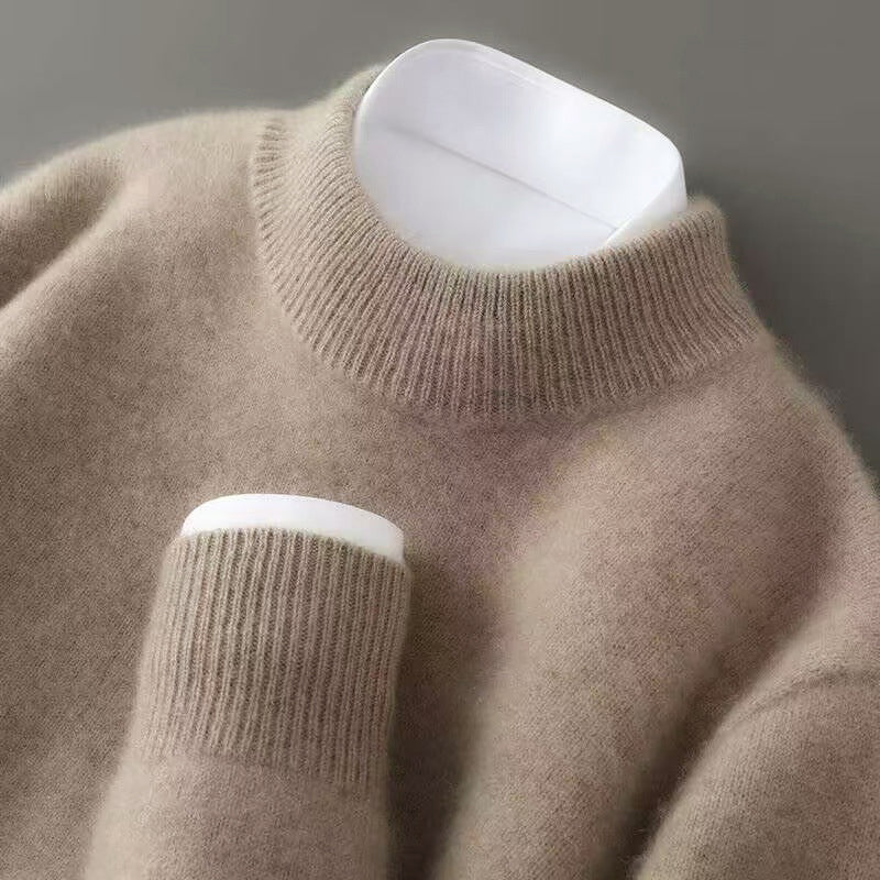 Men’s Fine Wool Sweater with Crew Collar