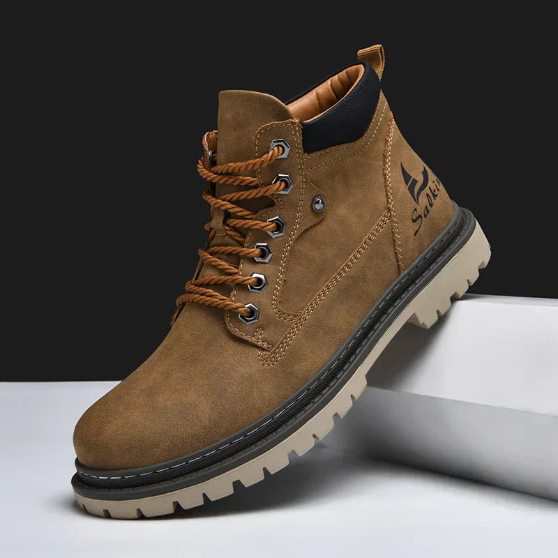 EVELYNCE – URBANITE LEATHER BOOTS