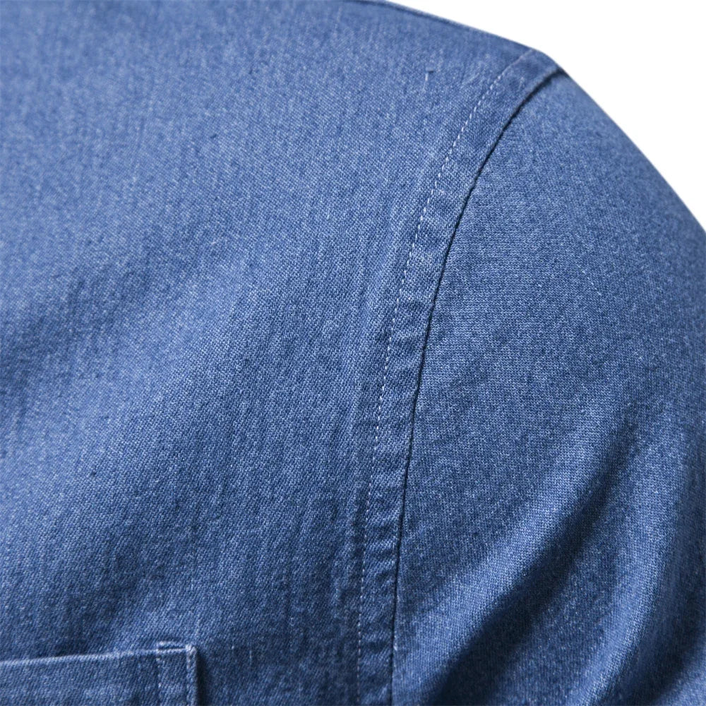 Hunter | Men’s Light Blue Denim Button-Up Shirt