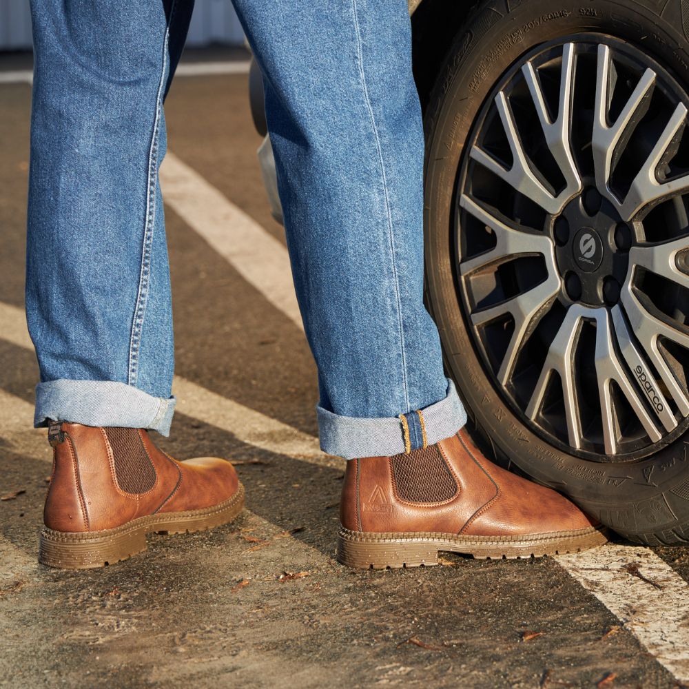 Arthur | Comfort Fit Leather Chelsea Boots Men