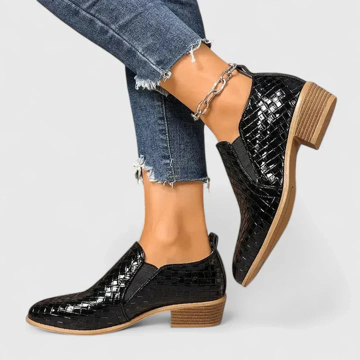 VIOLEANRA – ORTHOPEDIC SHOES